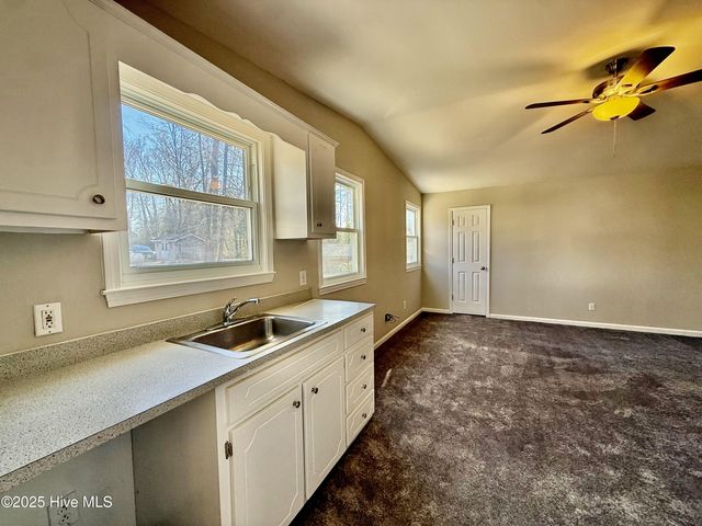 714 Richmond Road, Rockingham, NC 28379