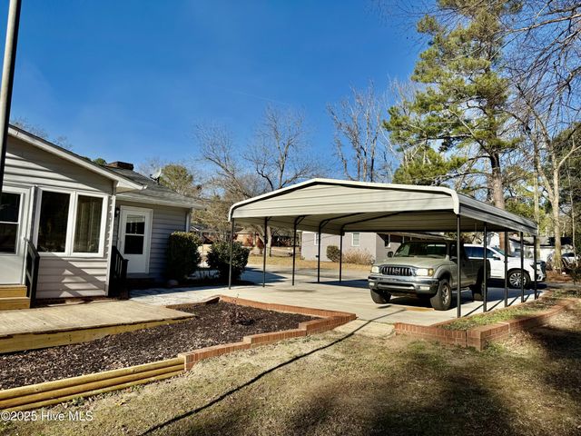 714 Richmond Road, Rockingham, NC 28379