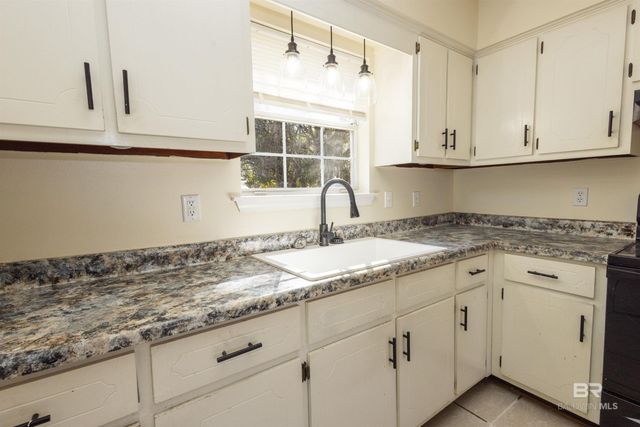 68 Fincher Lane, Loxley, AL 36551