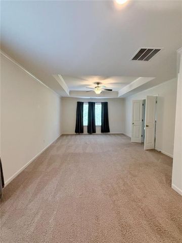 222 Ismal Drive, South Fulton, GA 30331