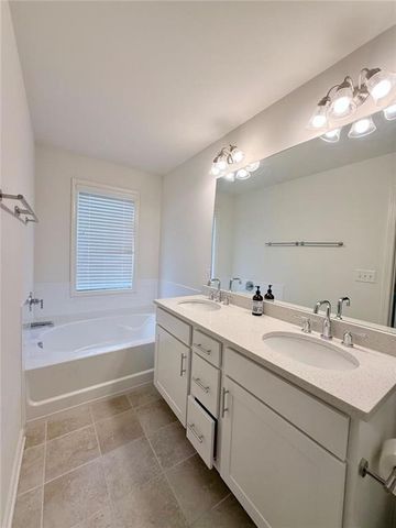 222 Ismal Drive, South Fulton, GA 30331