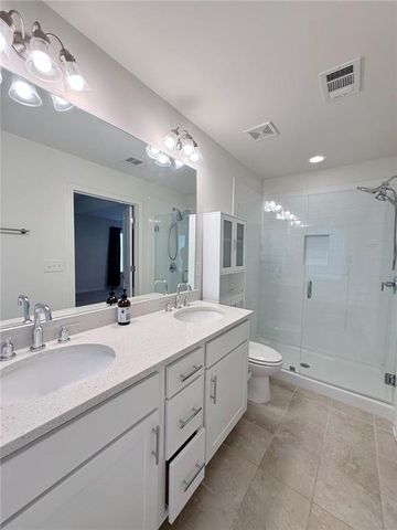 222 Ismal Drive, South Fulton, GA 30331