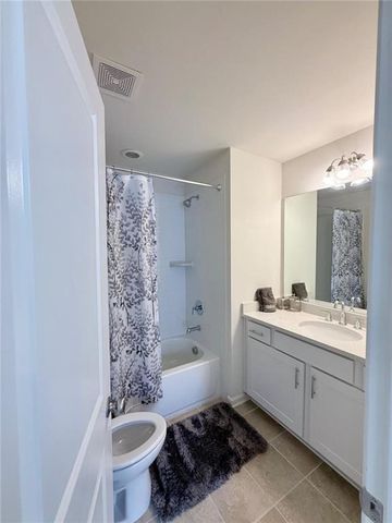 222 Ismal Drive, South Fulton, GA 30331