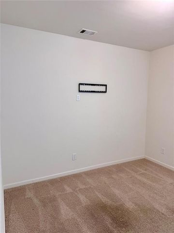 222 Ismal Drive, South Fulton, GA 30331