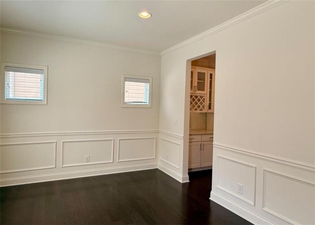 222 Ismal Drive, South Fulton, GA 30331