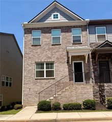 222 Ismal Drive, South Fulton, GA 30331