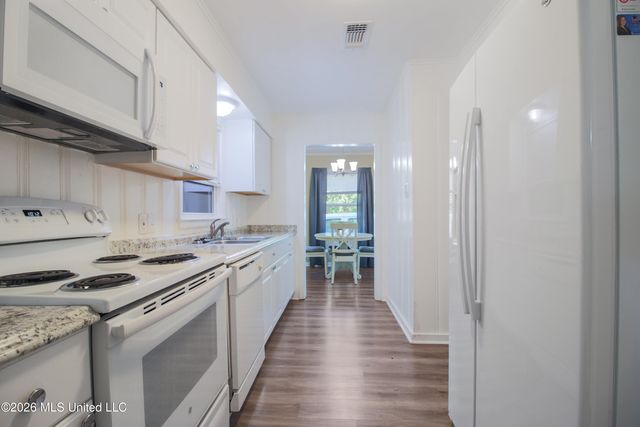 49 33rd Street, Gulfport, MS 39507