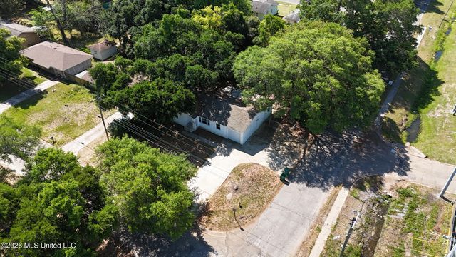 49 33rd Street, Gulfport, MS 39507