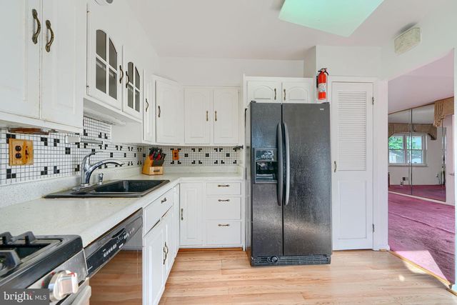 7209 PINECREST RD, Baltimore, MD 21228