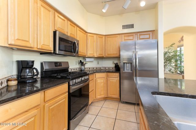 2401 N Lake Star Drive, Tucson, AZ 85749