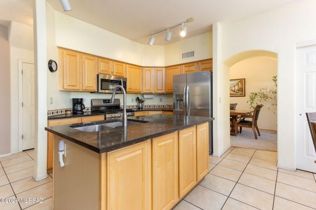 2401 N Lake Star Drive, Tucson, AZ 85749