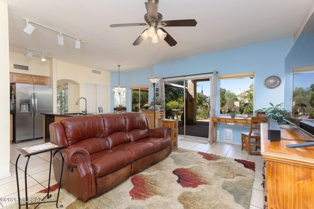 2401 N Lake Star Drive, Tucson, AZ 85749