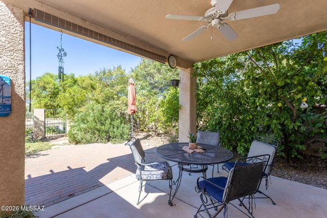 2401 N Lake Star Drive, Tucson, AZ 85749