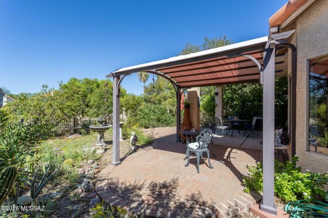2401 N Lake Star Drive, Tucson, AZ 85749