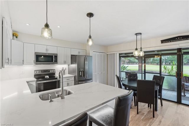 175 Forest Lakes BLVD 175, Naples, FL 34105