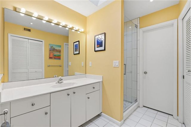 175 Forest Lakes BLVD 175, Naples, FL 34105