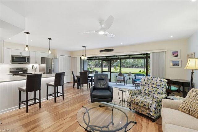 175 Forest Lakes BLVD 175, Naples, FL 34105