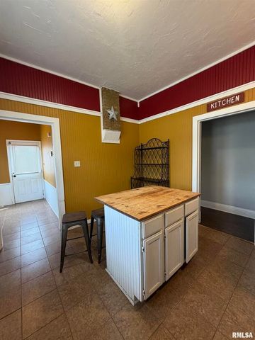 1020 GIRARD Street, Metropolis, IL 62960