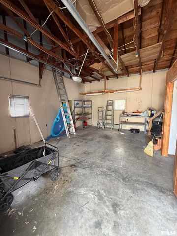 1020 GIRARD Street, Metropolis, IL 62960