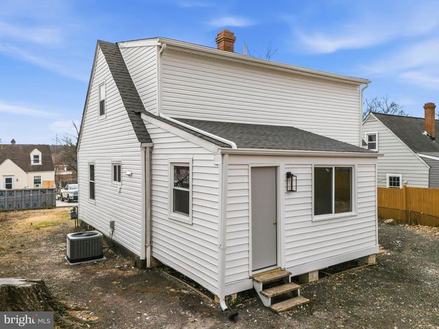 5428 TAUSSIG RD, Bladensburg, MD 20710