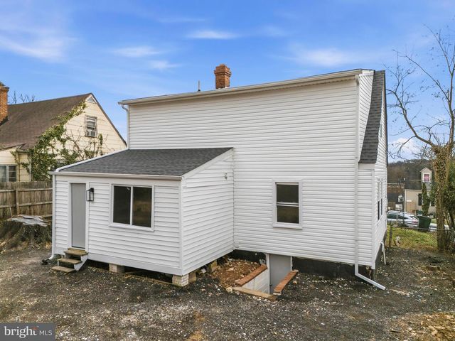 5428 TAUSSIG RD, Bladensburg, MD 20710