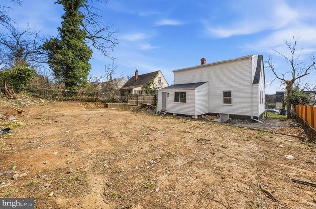 5428 TAUSSIG RD, Bladensburg, MD 20710