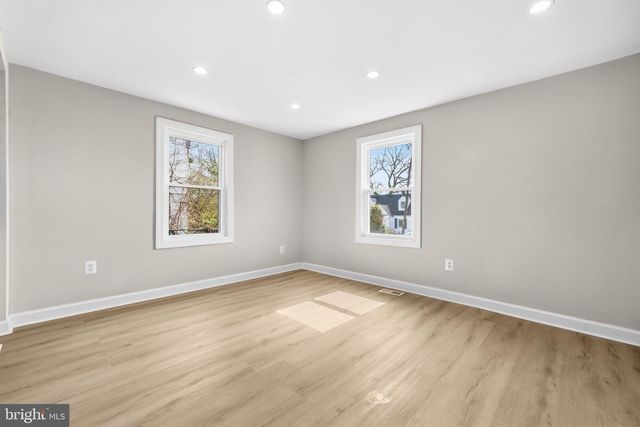 5428 TAUSSIG RD, Bladensburg, MD 20710