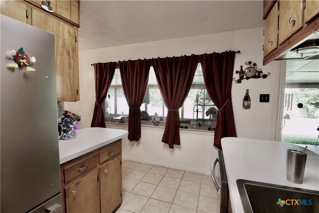 117 Wolf Road, Copperas Cove, TX 76522