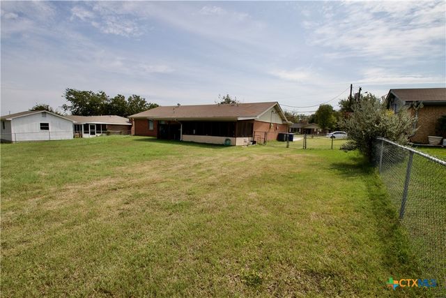117 Wolf Road, Copperas Cove, TX 76522