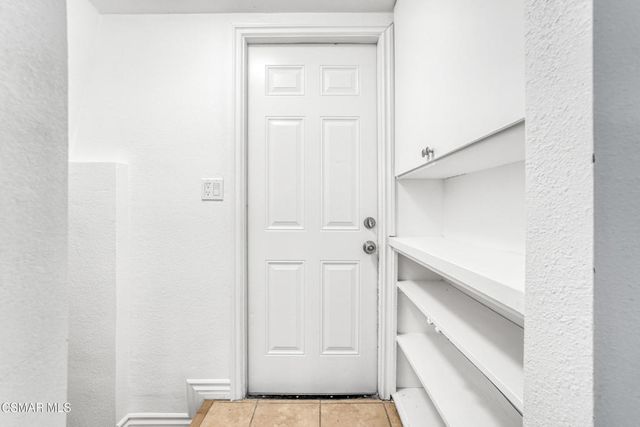 245 Houston Drive, Thousand Oaks, CA 91360