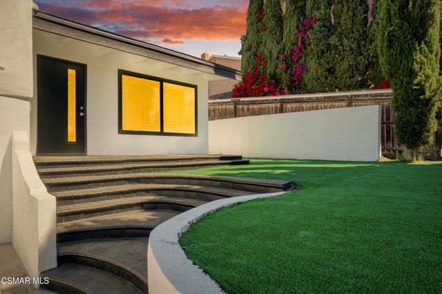 245 Houston Drive, Thousand Oaks, CA 91360