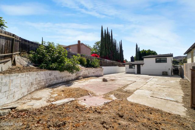 245 Houston Drive, Thousand Oaks, CA 91360