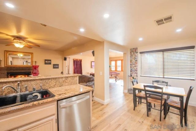 3626 W Ave J2, Lancaster, CA 93536