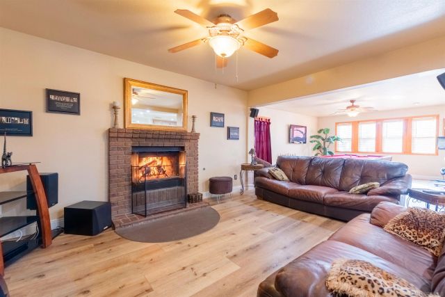 3626 W Ave J2, Lancaster, CA 93536