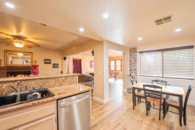 3626 W Ave J2, Lancaster, CA 93536