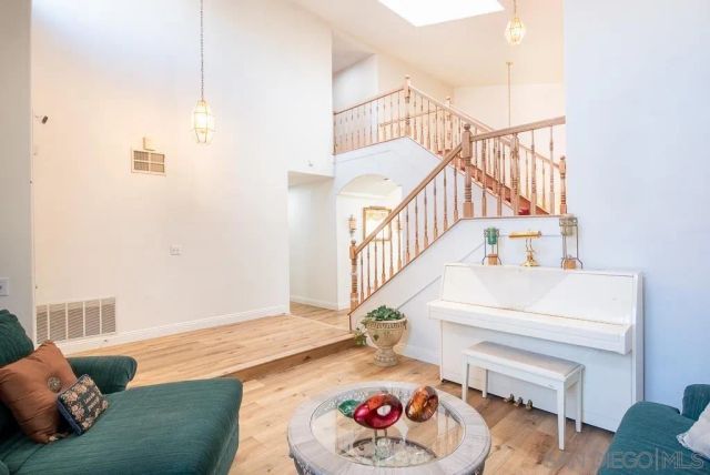 3626 W Ave J2, Lancaster, CA 93536