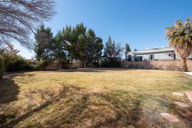 3626 W Ave J2, Lancaster, CA 93536