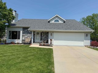 1053 EASTMAN LANE, Fond Du Lac, WI 54935