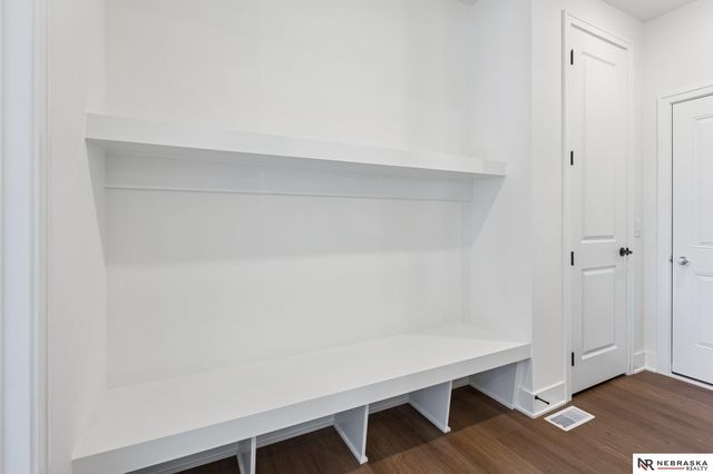 16127 Belling Street, Bennington, NE 68007