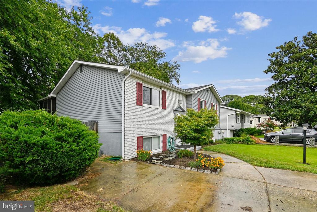 1034 SAINT MARGARETS DR, Annapolis, MD 21409