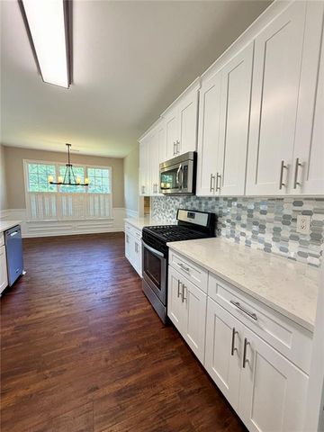 6271 Mountain Ridge Circle, Sugar Hill, GA 30518