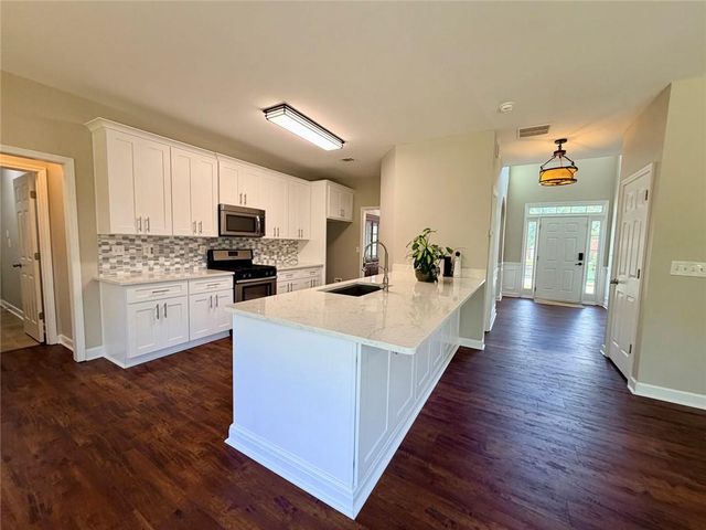 6271 Mountain Ridge Circle, Sugar Hill, GA 30518
