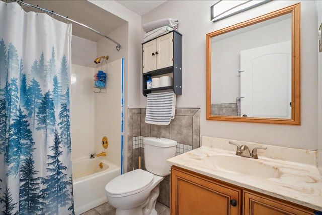 11 Fir Trail, Wisconsin Dells, WI 53965