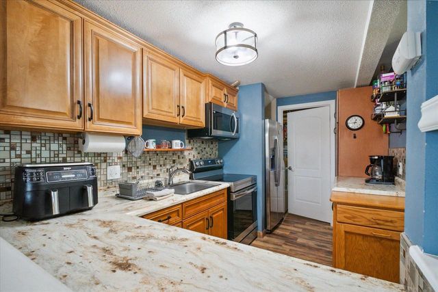 11 Fir Trail, Wisconsin Dells, WI 53965