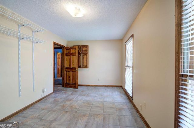 5 Marguerite Drive, Cartersville, GA 30121