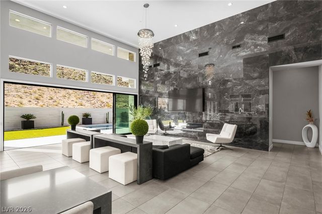 5201 Peak Climb Drive, Las Vegas, NV 89135