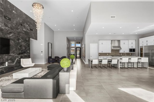 5201 Peak Climb Drive, Las Vegas, NV 89135