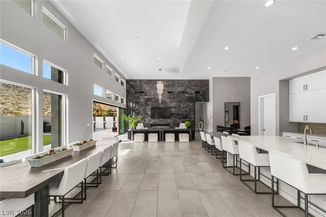 5201 Peak Climb Drive, Las Vegas, NV 89135