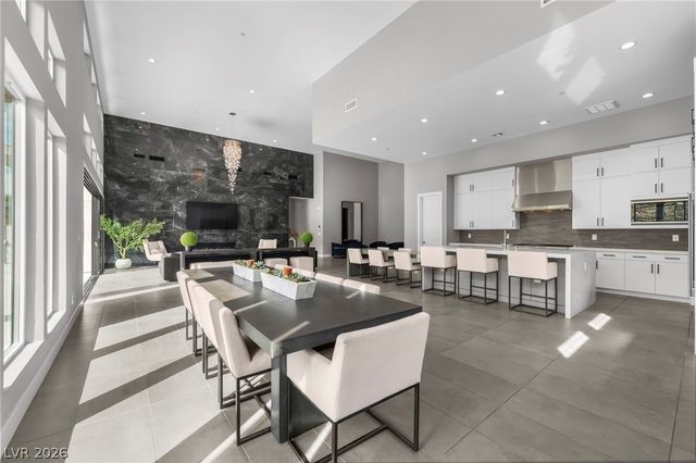 5201 Peak Climb Drive, Las Vegas, NV 89135