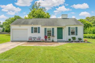 122 Lake View Drive, Knoxville, TN 37920
